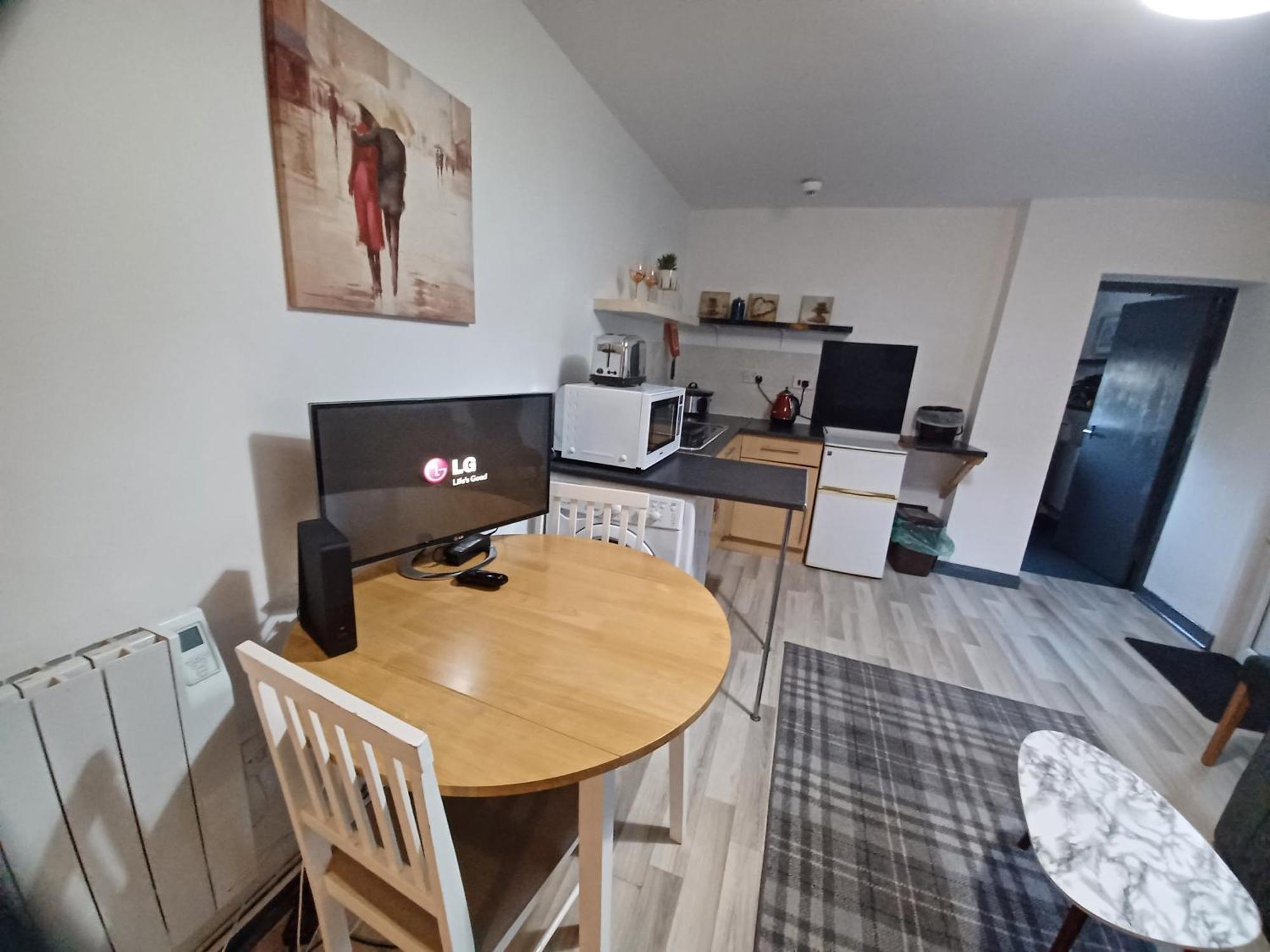 Apartamento Cosy Garden Flat Near Bay & Centre - Fast Wifi, 5 Mins To Centre